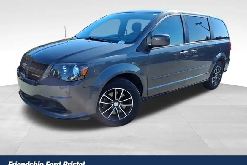 2016 Dodge Grand Caravan SE photo 1