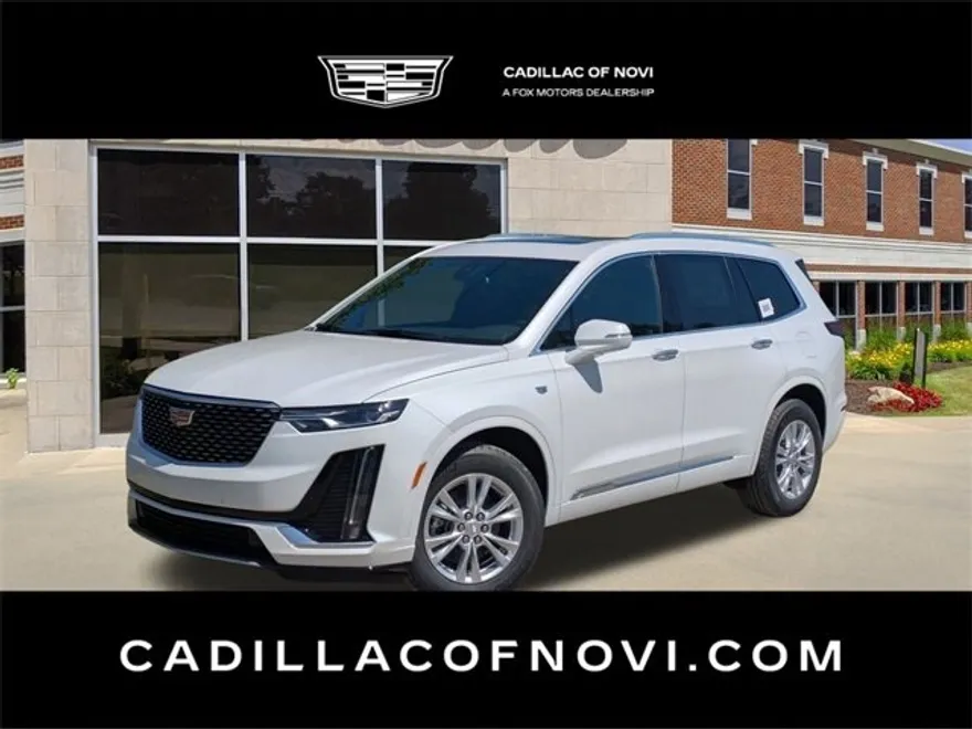2025 Cadillac XT6 Luxury photo 1