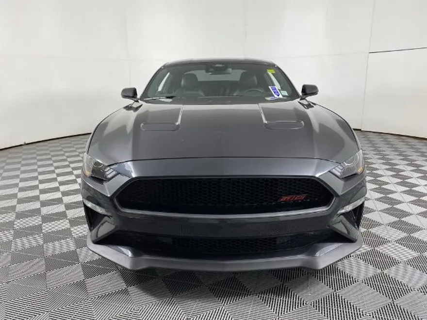 2023 Ford Mustang GT Premium photo 1