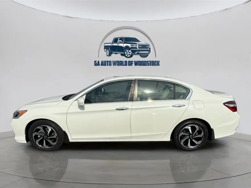 2016 Honda Accord EX photo 1