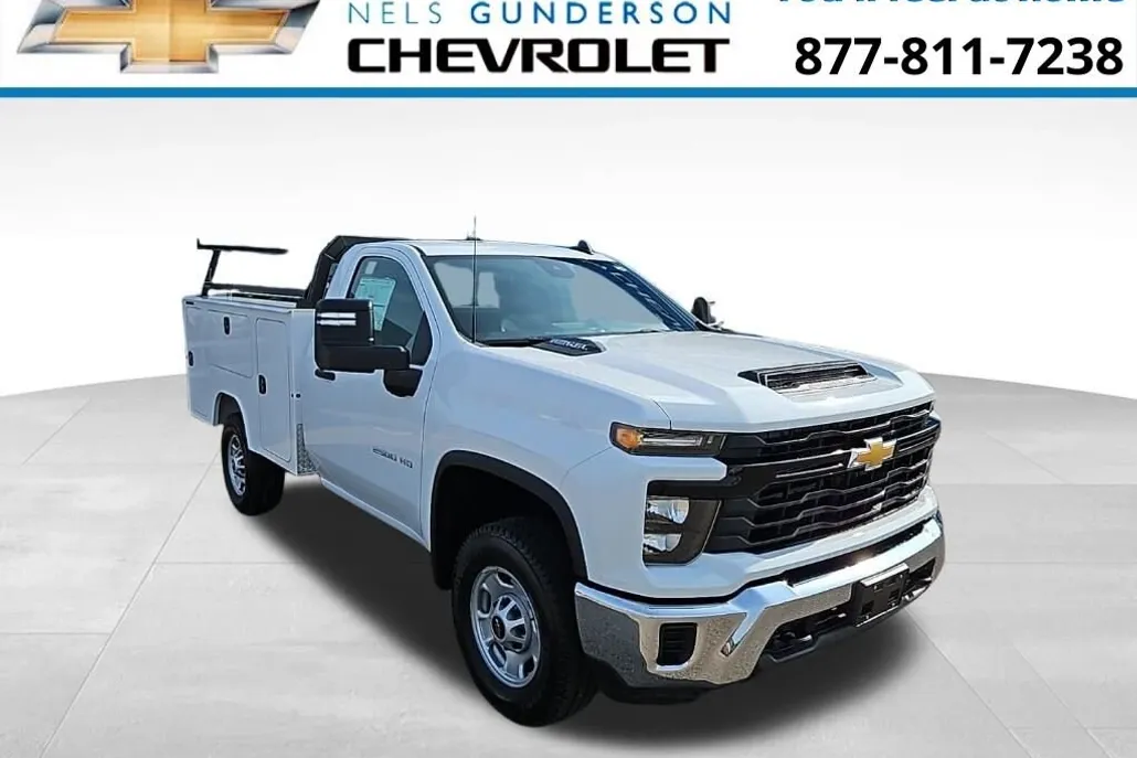 2024 Chevrolet Silverado 2500HD photo 1
