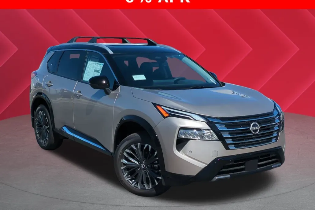 2025 Nissan Rogue Platinum photo 1