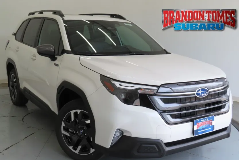 2025 Subaru Forester Premium photo 1