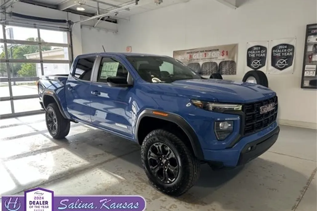 2025 Gmc Canyon Elevation photo 1
