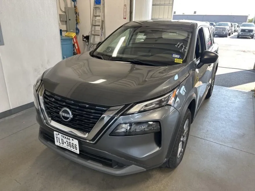 2023 Nissan Rogue S photo 1