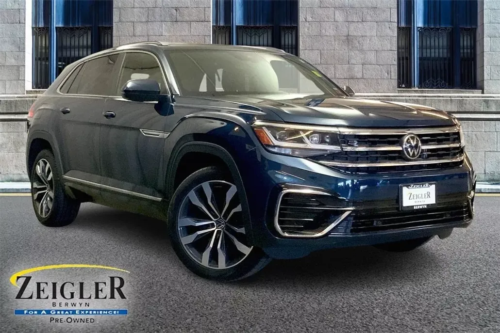 2021 Volkswagen Atlas Cross Sport V6 SEL R-Line photo 1