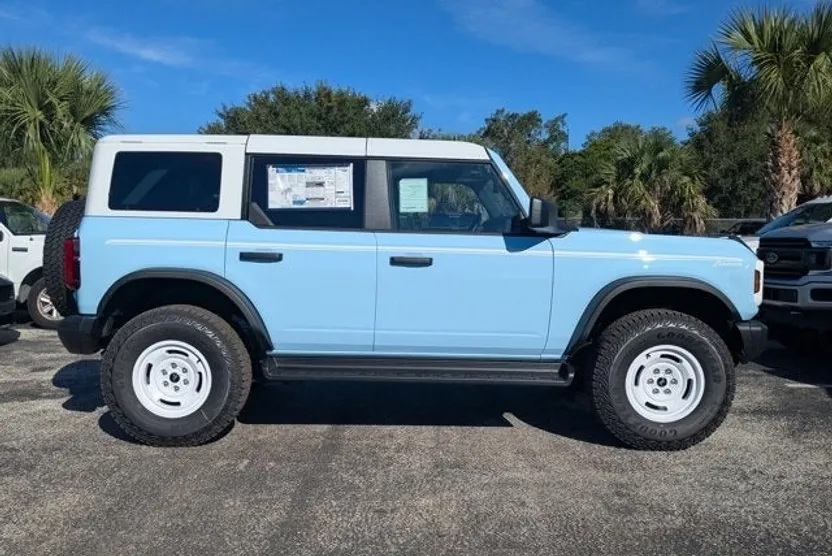 2025 Ford Bronco Heritage photo 1