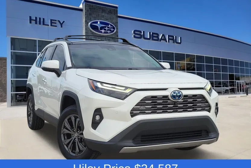 2022 Toyota RAV4 Hybrid Limited photo 1