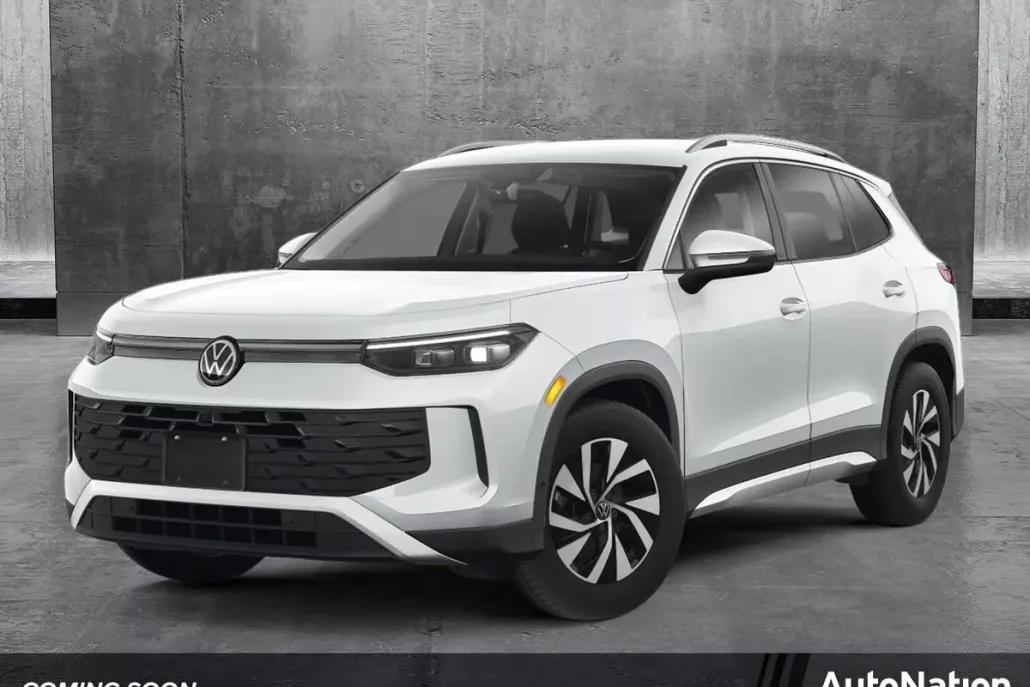 2025 Volkswagen Tiguan S photo 1