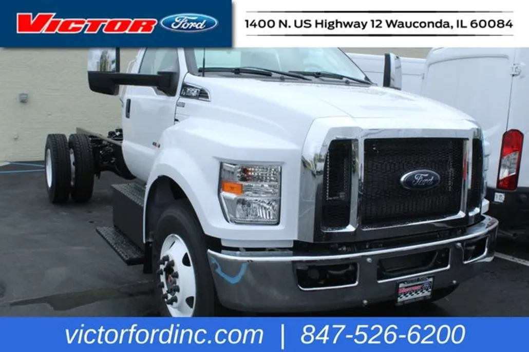 2026 Ford F-650 Base photo 1