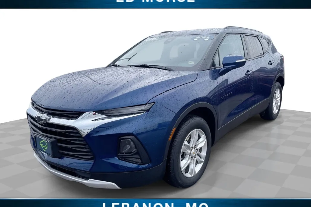 2022 Chevrolet Blazer 2LT photo 1