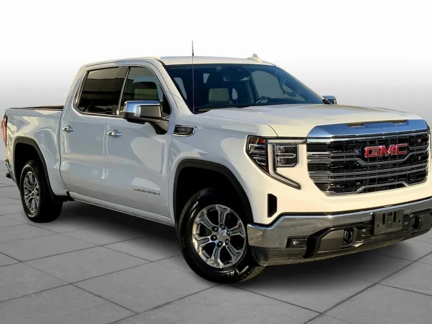 2024 Gmc Sierra 1500 SLT photo 1