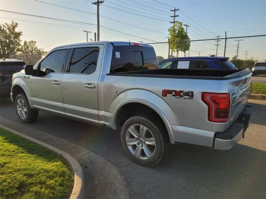 2016 Ford F-150 Platinum photo 1