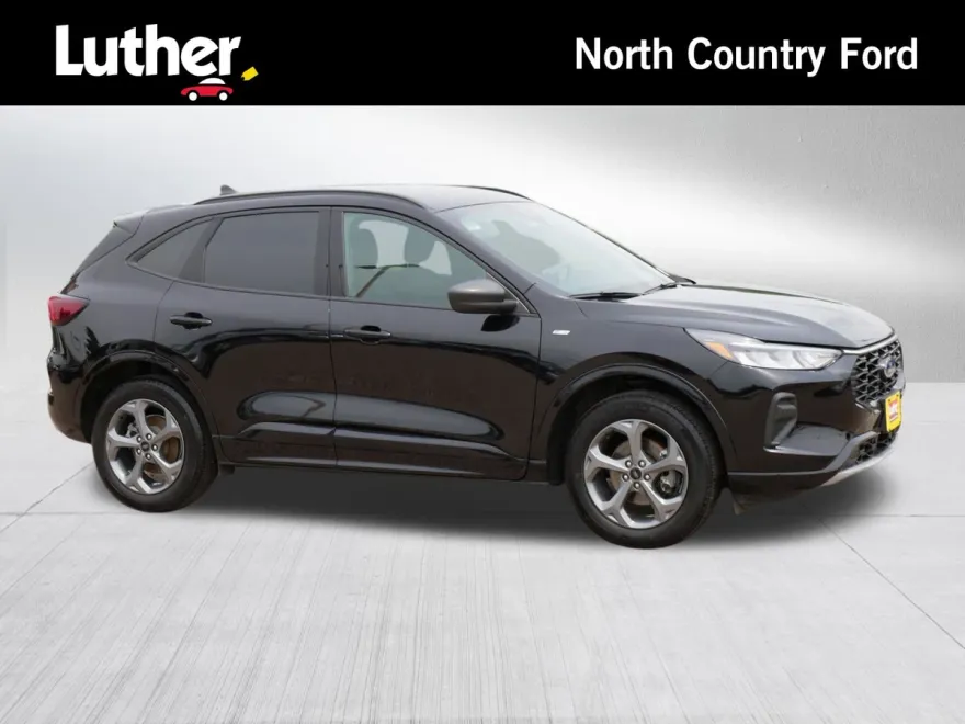 2024 Ford Escape ST-Line photo 1