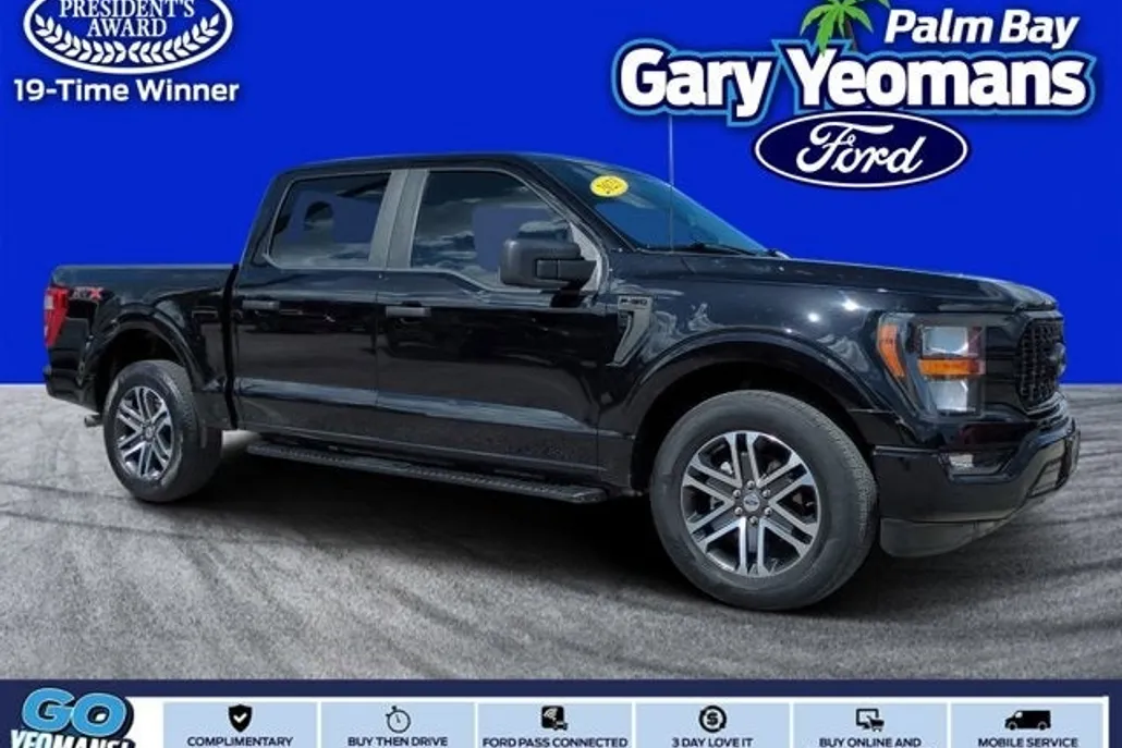 2023 Ford F-150 XL photo 1