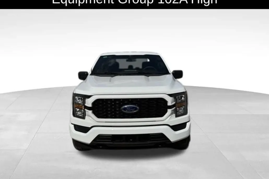 2023 Ford F-150 XL photo 1