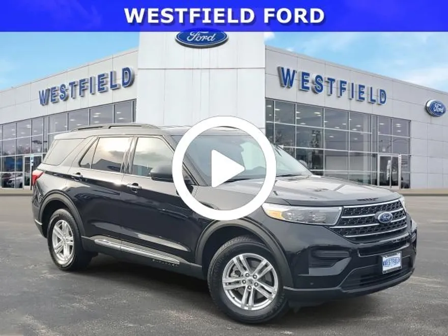 2021 Ford Explorer XLT photo 1
