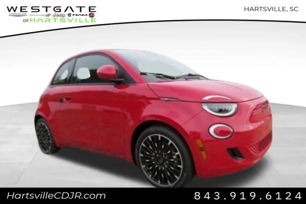 2024 Fiat 500e Red photo 1