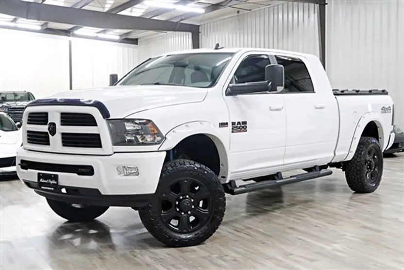 2017 Ram 2500 SLT photo 1