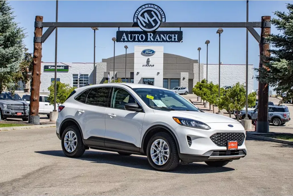 2022 Ford Escape SE photo 1