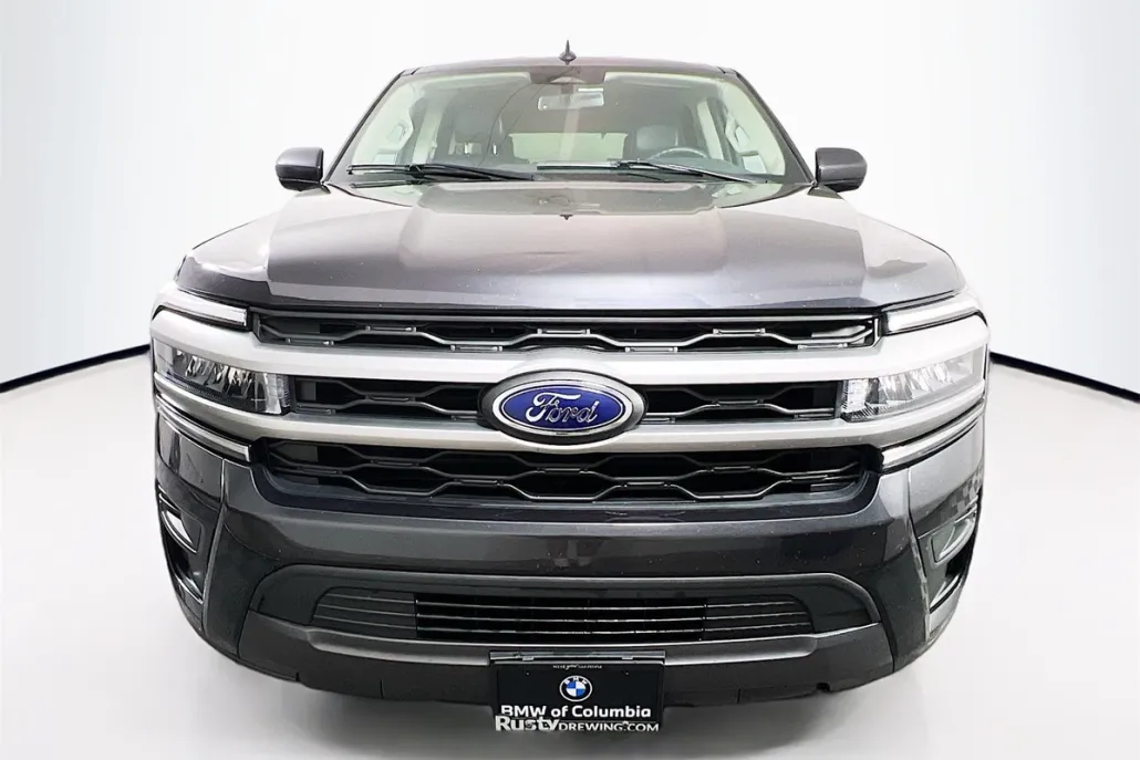 2024 Ford Expedition XLT photo 1