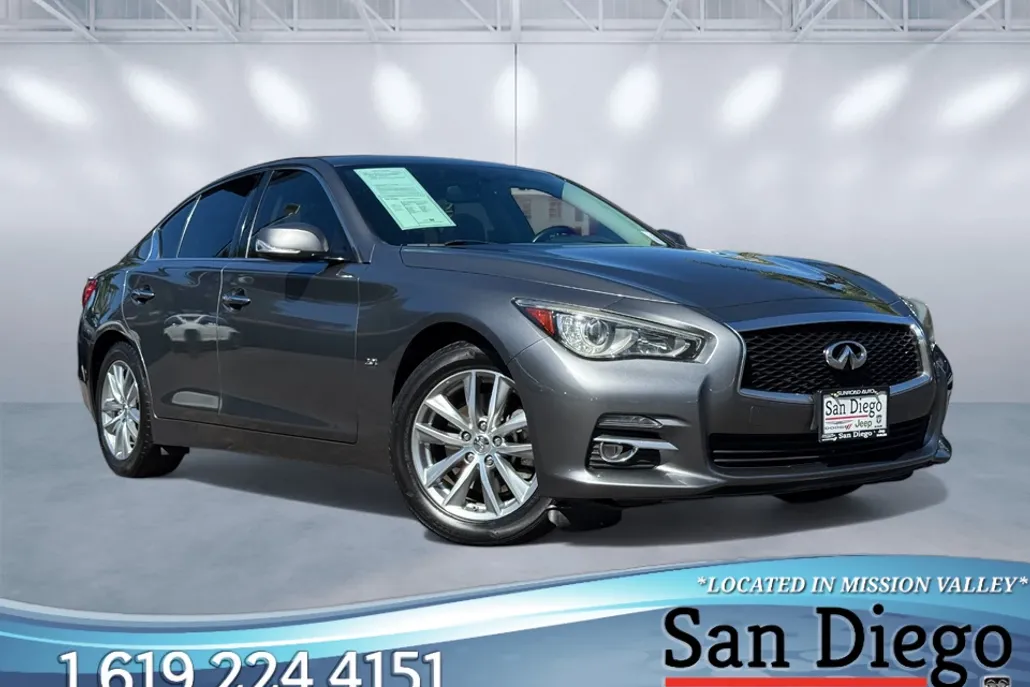 2016 Infiniti Q50 2.0t Premium photo 1