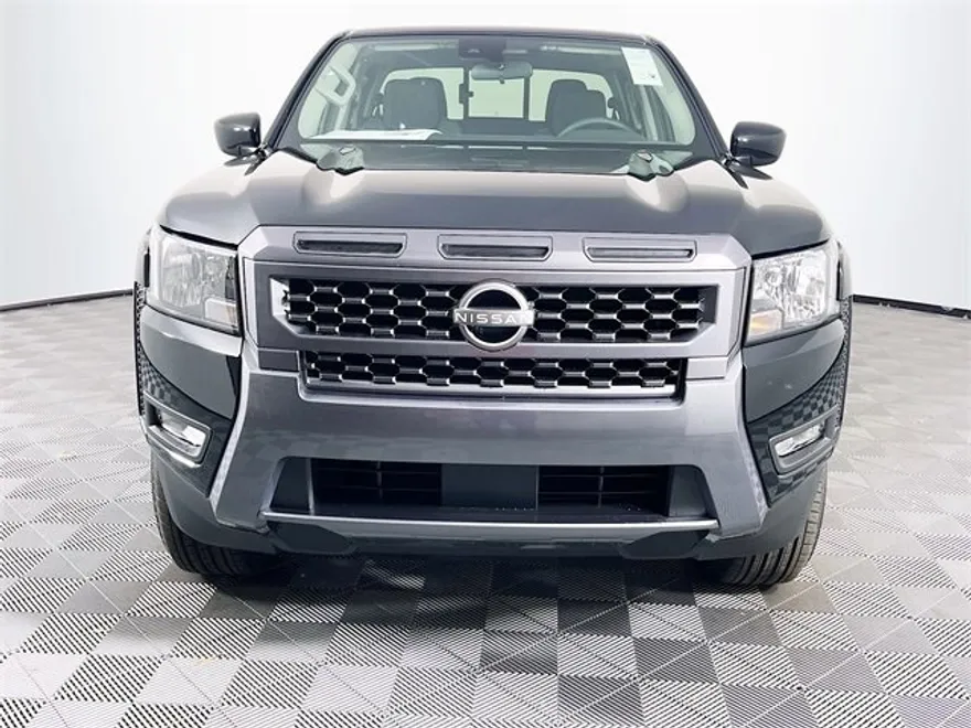 2025 Nissan Frontier SV photo 1