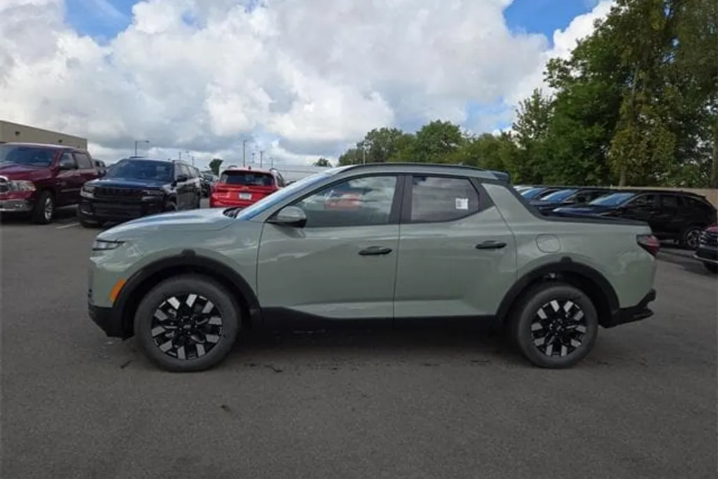 2026 Hyundai Santa Cruz SEL photo 1