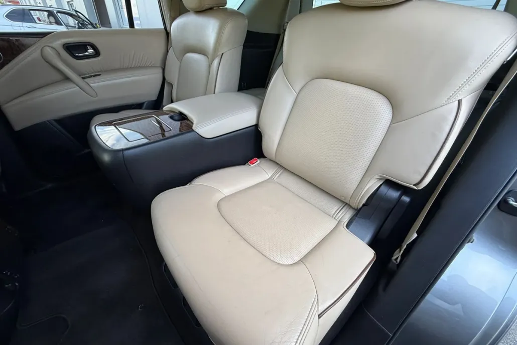 2018 Nissan Armada Platinum photo 1
