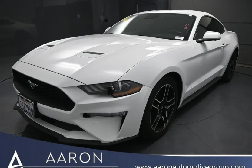 2022 Ford Mustang EcoBoost Premium photo 1