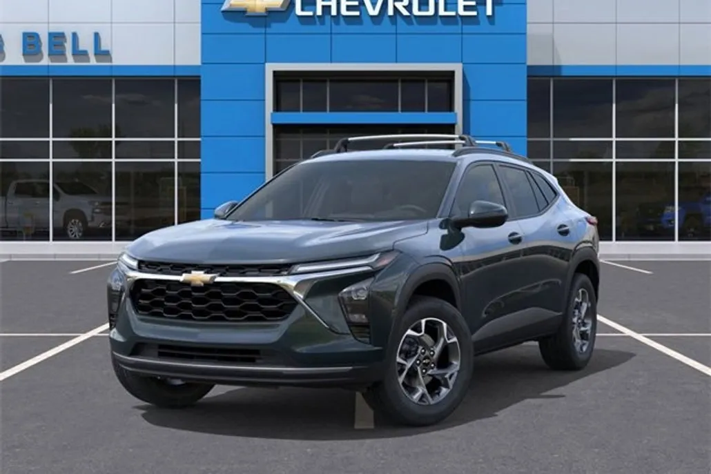2026 Chevrolet Trax LT photo 1