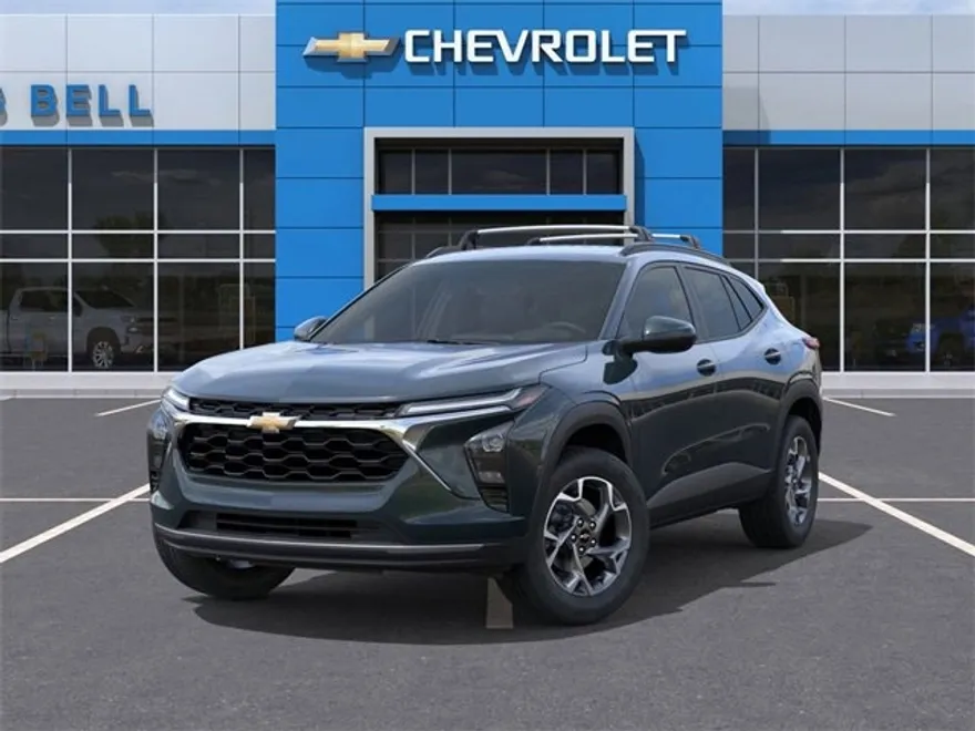 2026 Chevrolet Trax LT photo 1