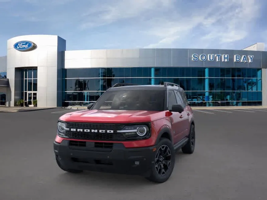 2025 Ford Bronco Sport Outer Banks photo 1