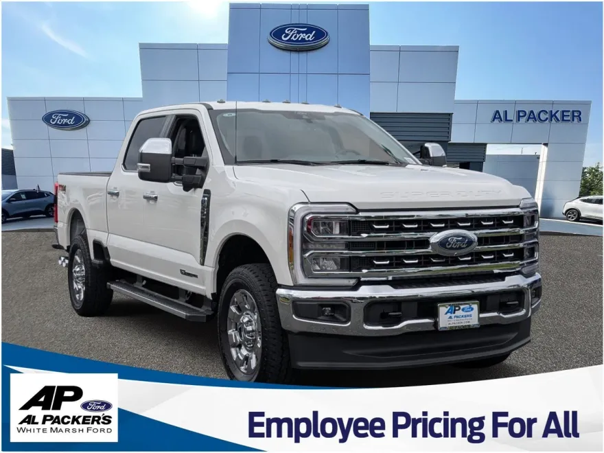 2025 Ford F-350 Lariat photo 1