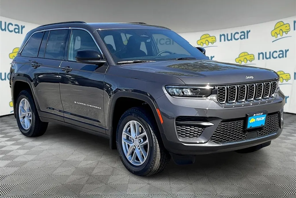 2025 Jeep Grand Cherokee Laredo X photo 1
