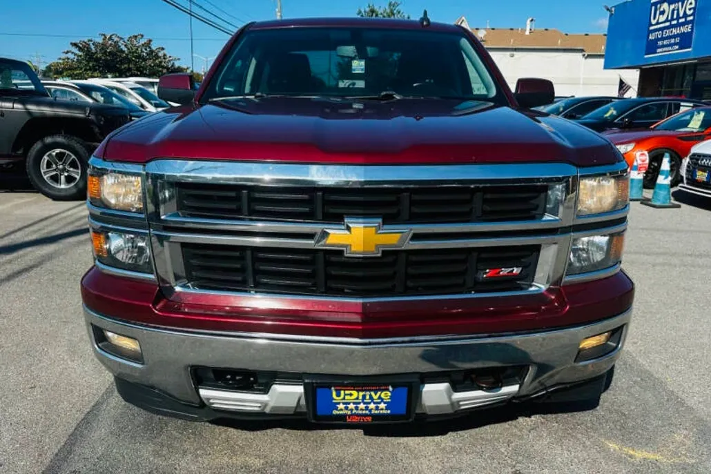 2015 Chevrolet Silverado 1500 LT photo 1