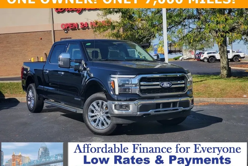 2025 Ford F-150 Lariat photo 1