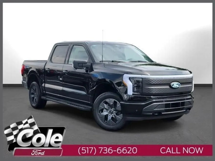2025 Ford F-150 Lightning photo 1