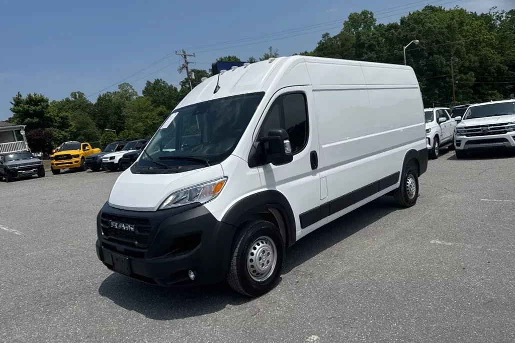2024 Ram ProMaster 2500 photo 1