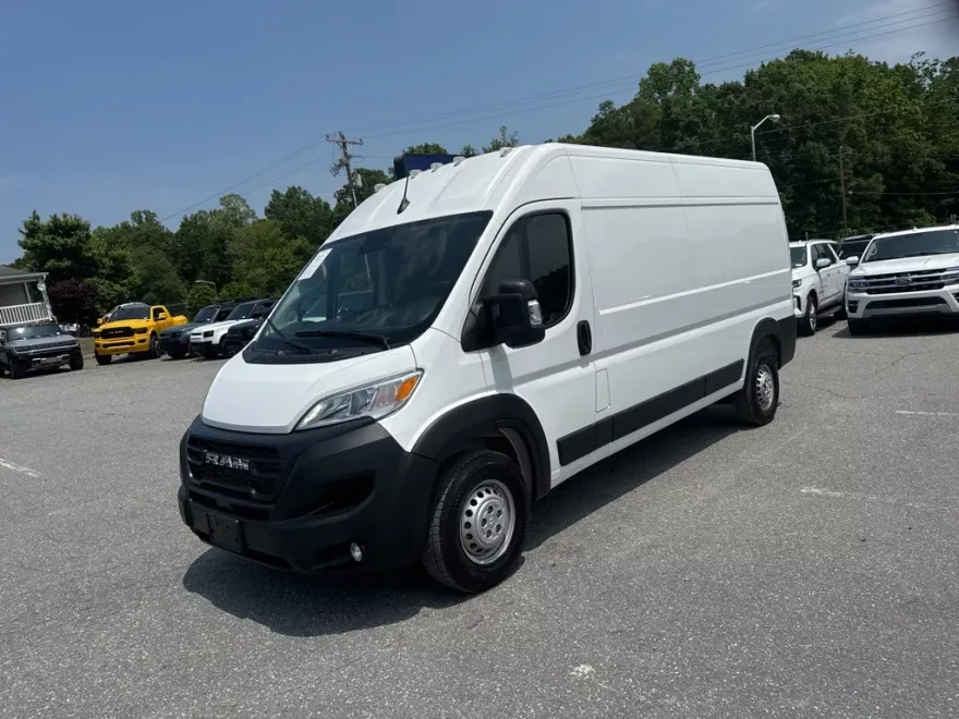 2024 Ram ProMaster 2500 photo 1