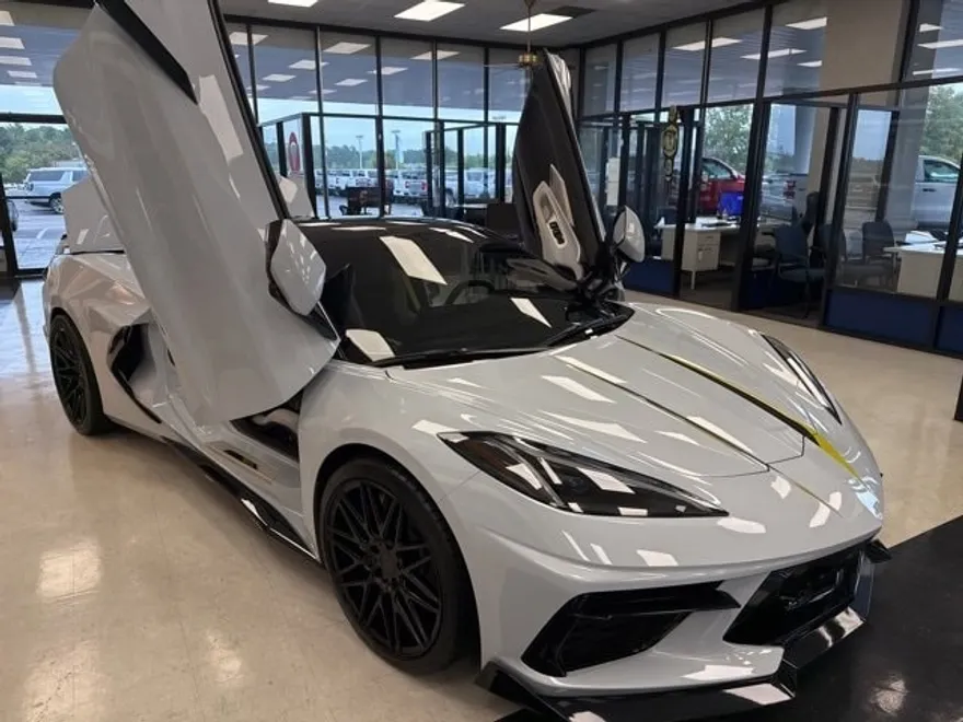 2022 Chevrolet Corvette Stingray 2LT photo 1