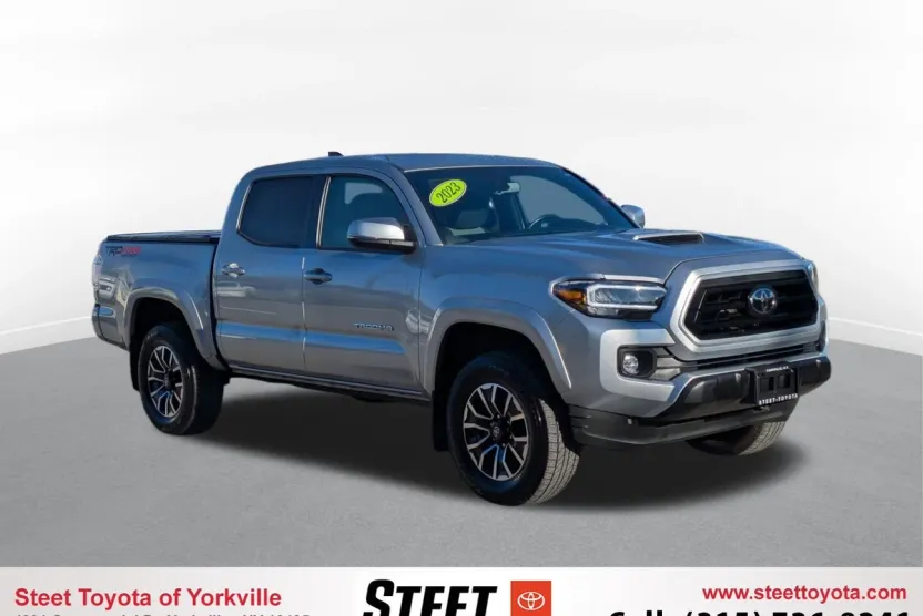 2023 Toyota Tacoma TRD Sport V6 photo 1