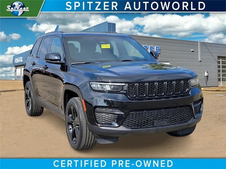 2022 Jeep Grand Cherokee Altitude photo 1