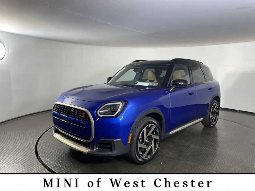 2025 Mini Cooper S ALL4 photo 1