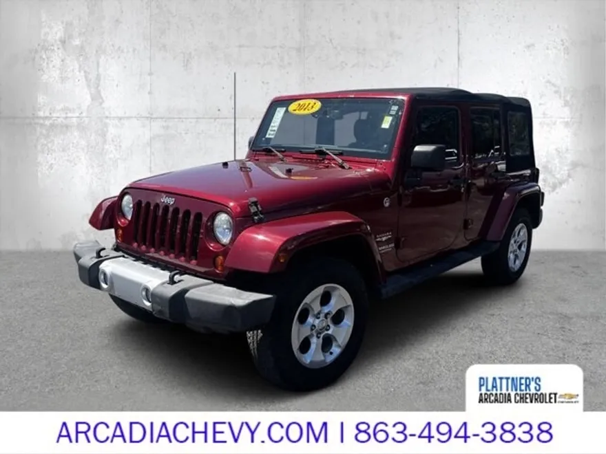 2013 Jeep Wrangler Unlimited Sahara photo 1