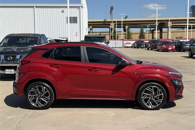 2022 Hyundai Kona N Line photo 1