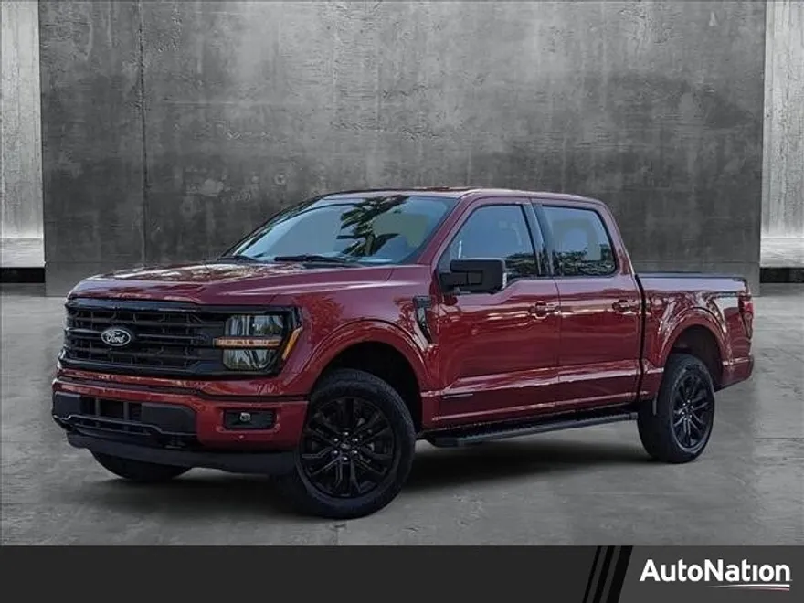 2025 Ford F-150 XLT photo 1
