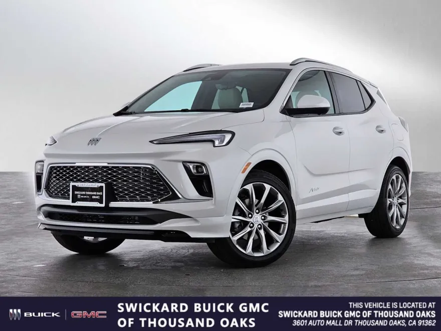2025 Buick Encore GX Avenir photo 1