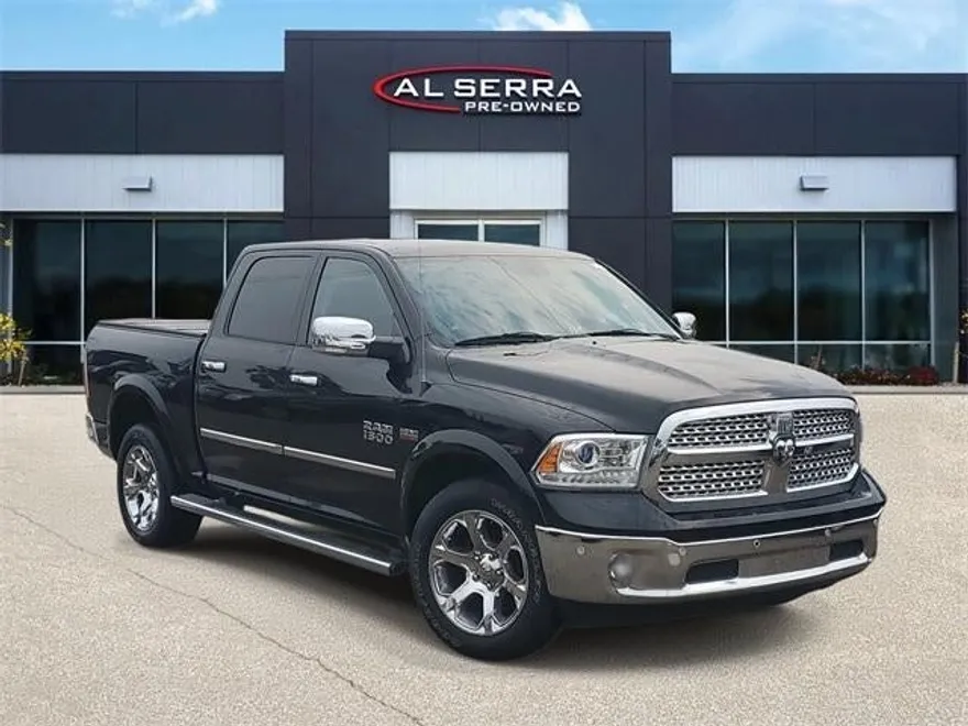 2015 Ram 1500 Laramie photo 1