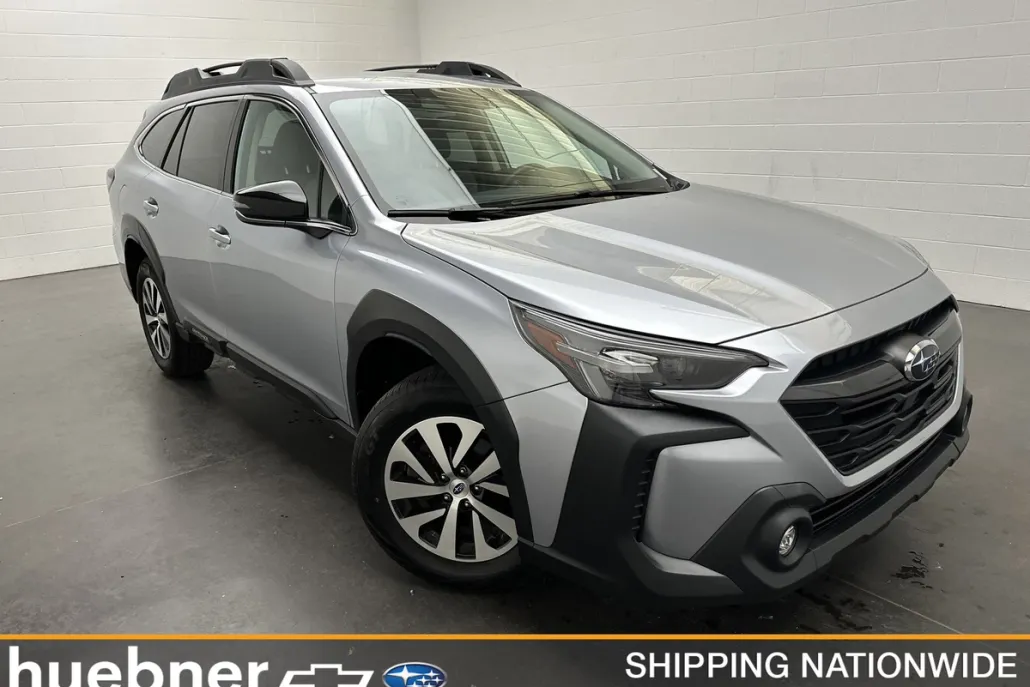 2024 Subaru Outback Premium photo 1